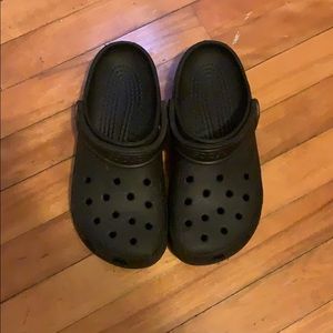Black Crocs